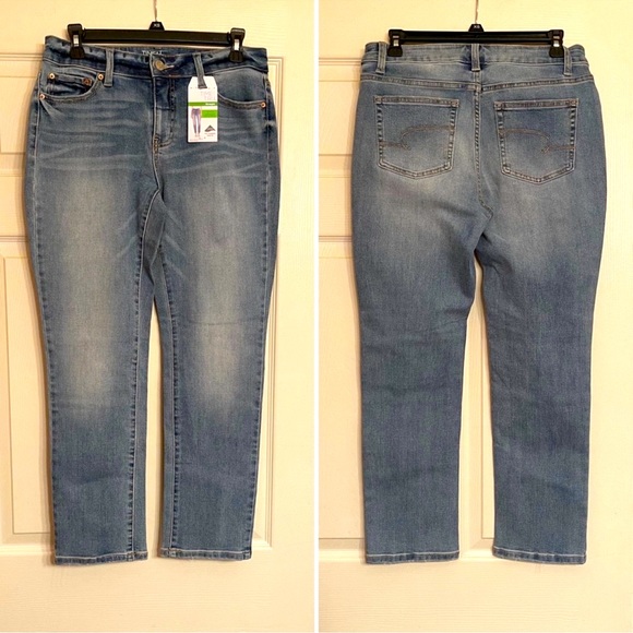 Time and Tru Petite Straight Leg - Picture 8 of 9